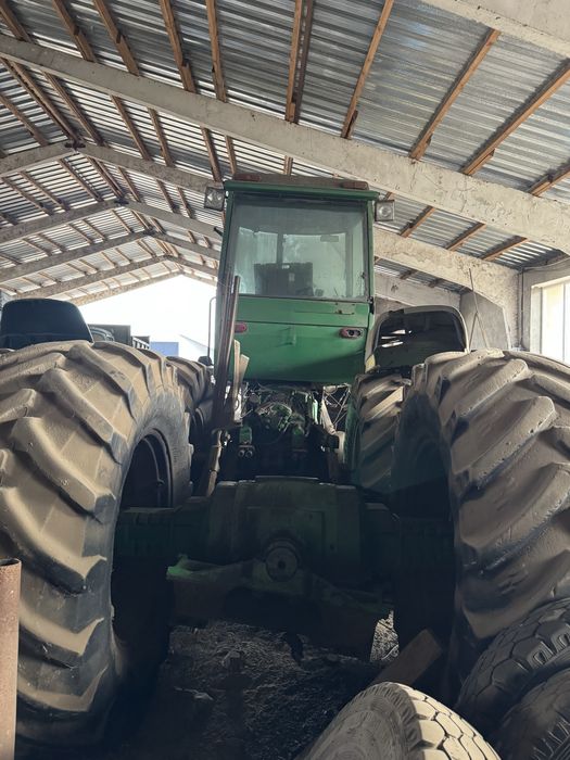 Продається трактор john deere 8630