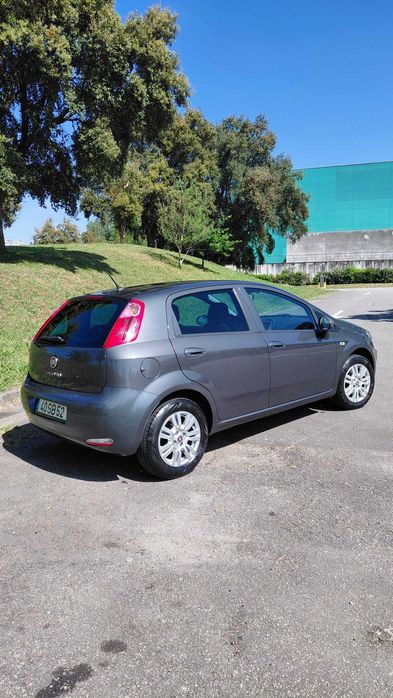 Fiat Punto Young 1.2 GPS+Vidros Esc