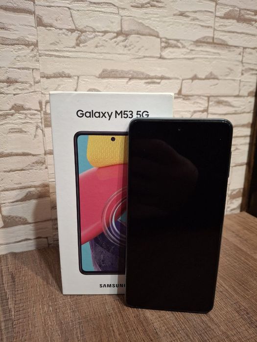 Самсунг М 53 6/128