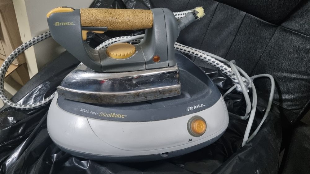Ferro com caldeira Ariete 3000