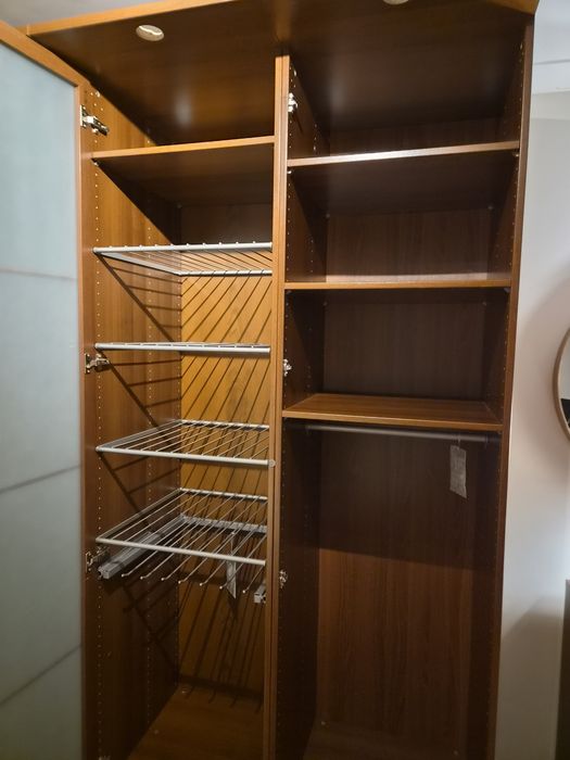 Szafa Ikea i dwie komody