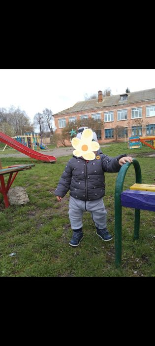 Куртка демісезонна