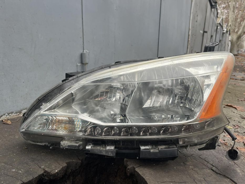 Фара левая Nissan Sentra 2015