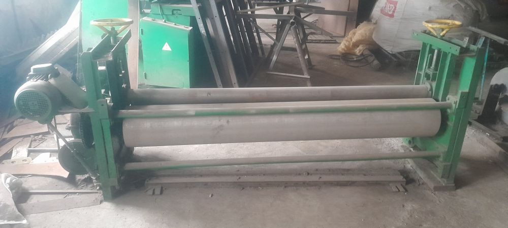 Розпродаж слюсарного обладнання. Токарний.Вальці. Гільйотина. Чесальні