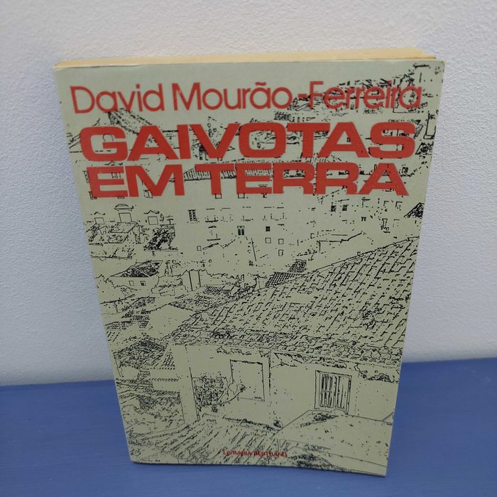Gaivotas em terra, de David Mourão Ferreira