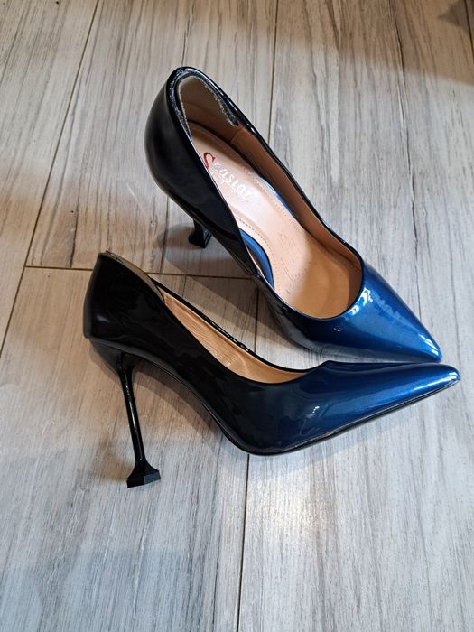 Buty obcasy 38 nowe