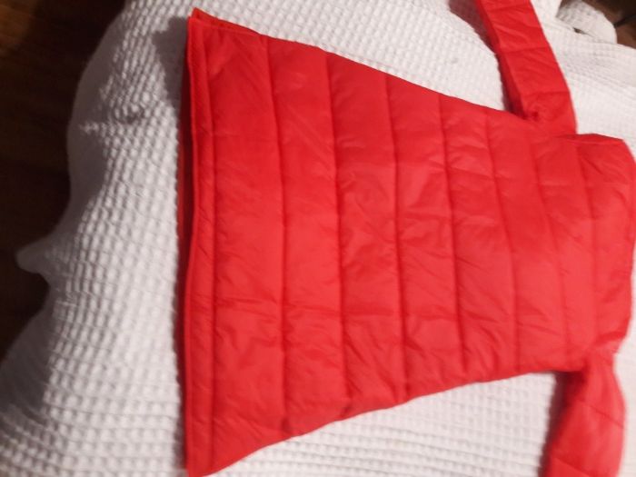 nowa  ciepła czerwona sukienka