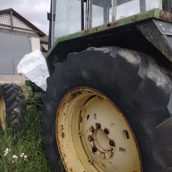 John Deere 3130 - uszkodzony