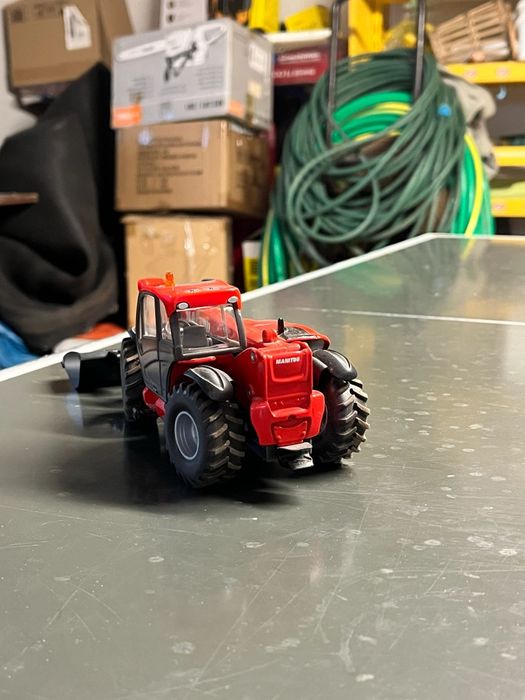 Ładowarka Siku Manitou