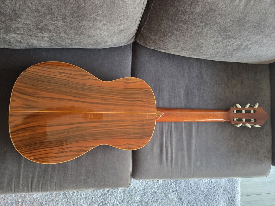 Guitarra Mervi Rafael Molina 1972