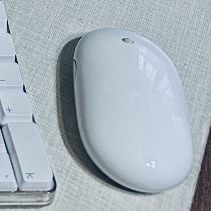 Apple раритет Wireless Keyboard and Mouse, Airport Base Station