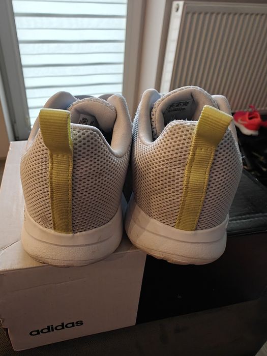 Buty adidas dziecięce