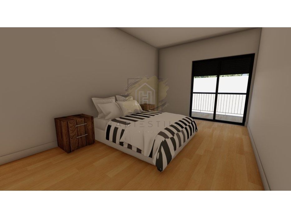 Apartamento T2 Em brejos de Azeitão com varanda