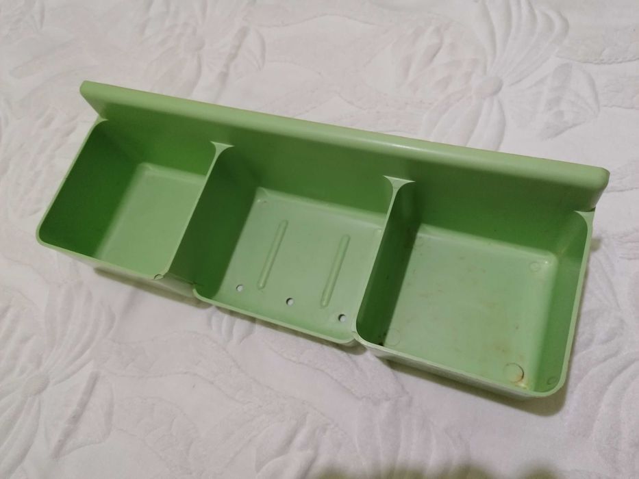 Suporte vintage para colocação detergente/sabão/esfregão no lava ioiça