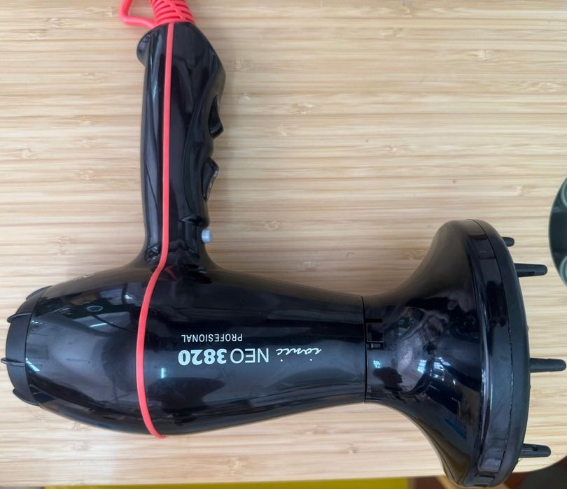 Equipamentos profissionais de cabeleireiro (como novos, pack/separado)