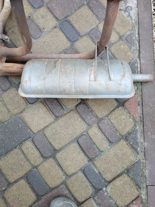 Глушитель ЗАЗ-968 в отличном состоянии.