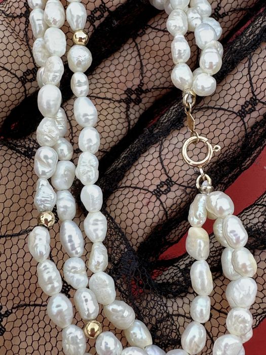 Браслет:річкові перли та золото 585