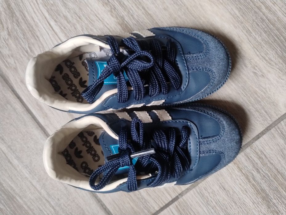 Buty adidas dziecięce