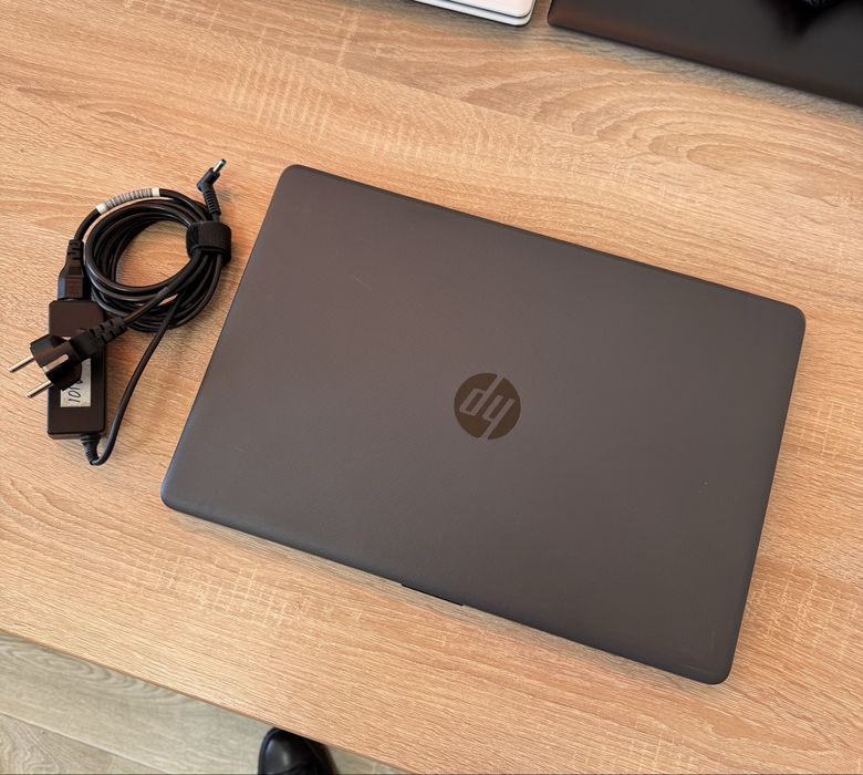 Ноутбуки (2 шт) для простих задач