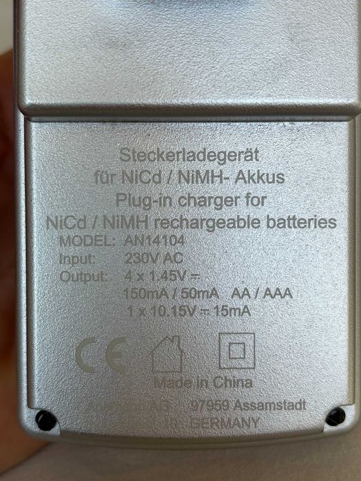 Carregador Pilhas Ansmann Baisc 4 plus - AA/AAA/9V