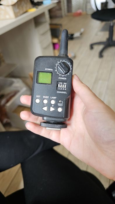 Студійне світло Спалах Godox 600 QT  Штативи Кріпленнята інші