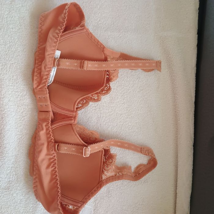 Biustonosz damski, Triumph,90A
