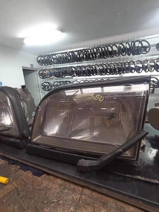 Farol frente Mercedes S350