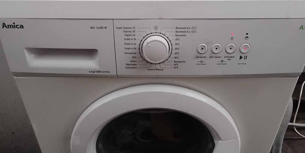 Pralka automatyczna  Amika 6 kg 1000 obr