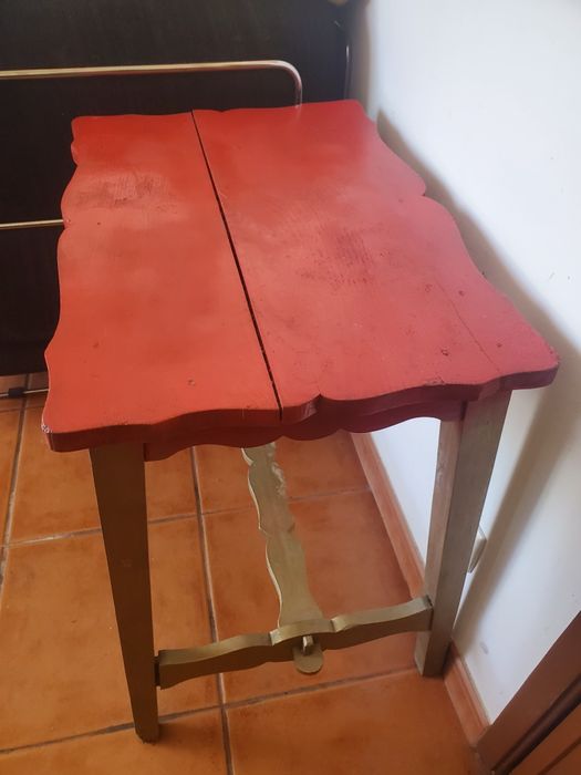 Mesa de apoio antiga