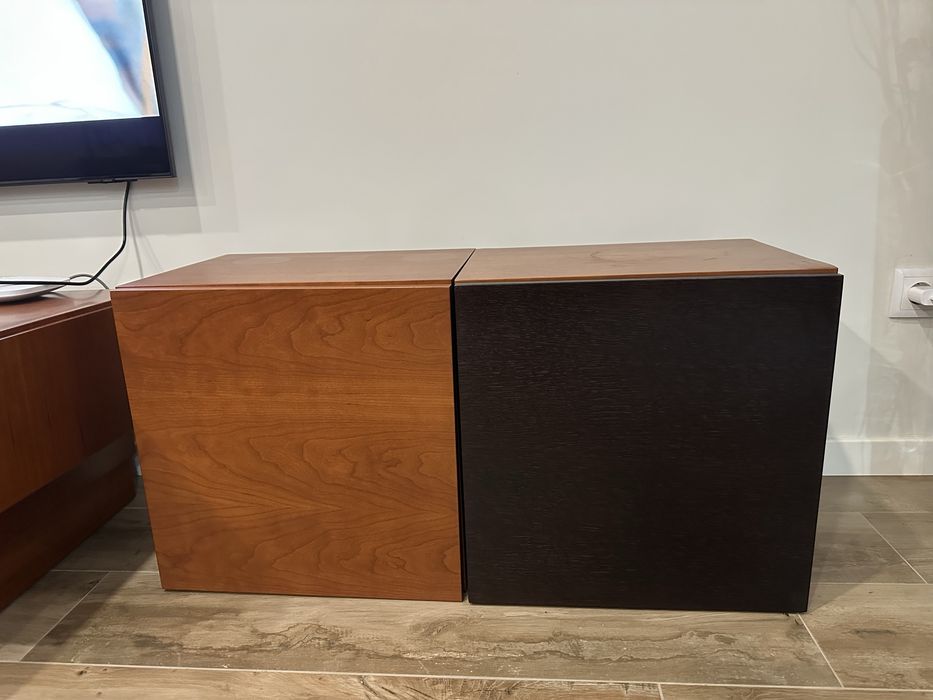 Vendo movel de tv com mesas de apoio