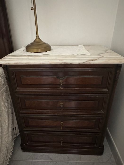 Mobília de quarto - conjunto madeira maciça