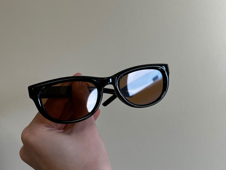 Сонцезахисні окуляри