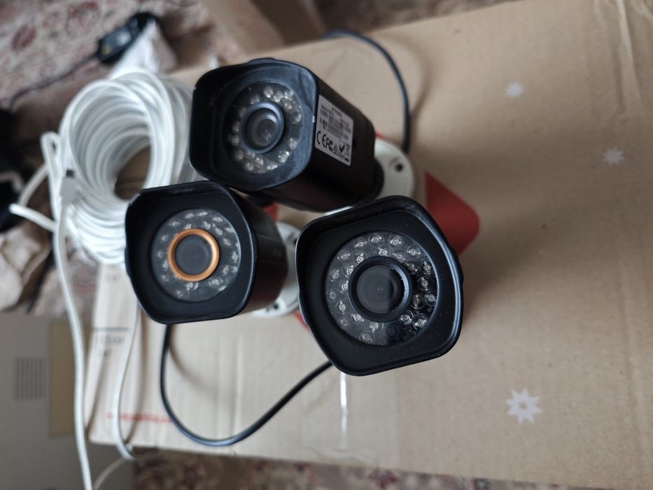 Камери відеоспостереження комплект 3 штуки  zmodo ZP-IBH15-5.