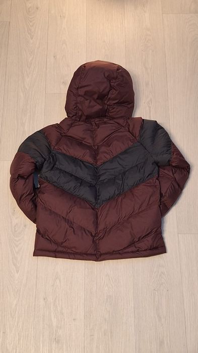 Куртка зіма детяча Nike FN7730 652, розмір М  рост 137-147