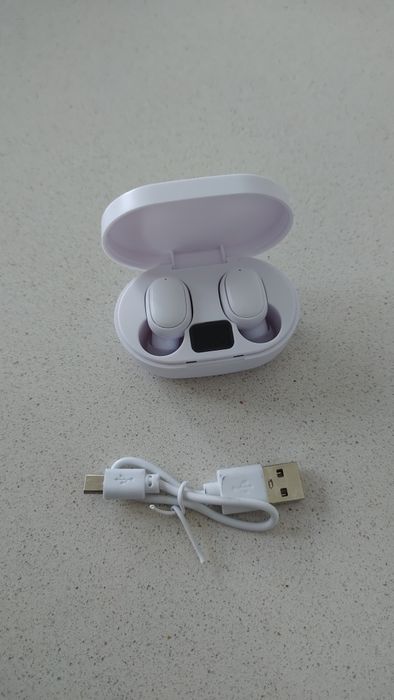 Fones de ouvido bluetooth novos