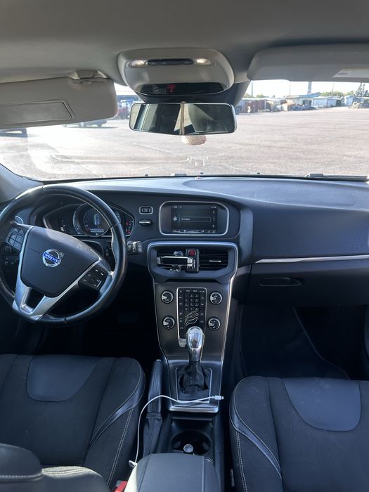 Продам Volvo v40