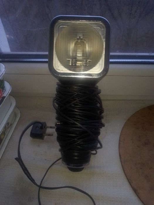 Фото спалах продам.