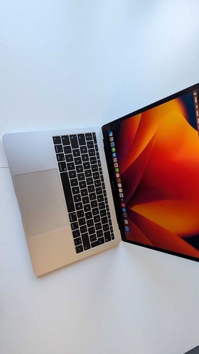 MacBook Pro 2017 (A1708)