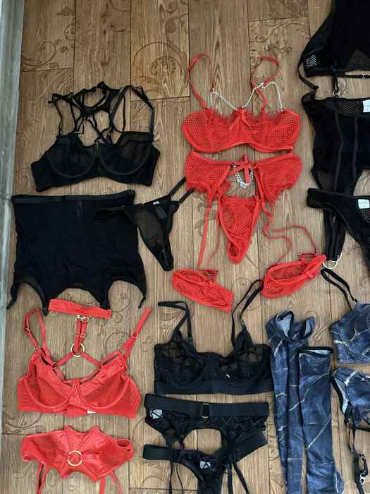 Еротична білизна белье ліф труси панчохи пояс гартери перчатки