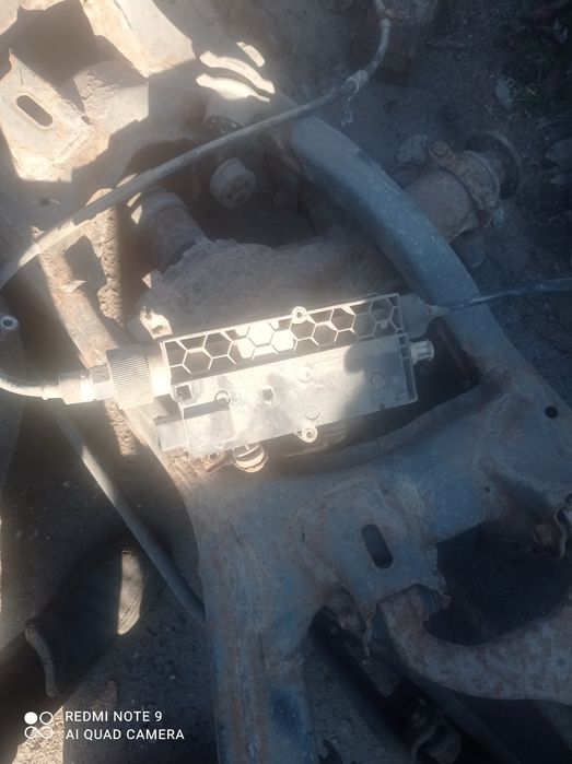 Ручник Субару Аутбэк 4. Блок стояночного тормоза Аутбэк 2011 год