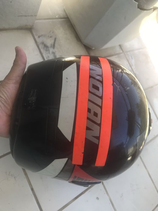 Capacete integral marca Nolan