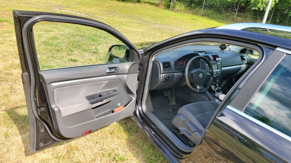 Volkswagen Golf 5 kombi 1.9TDI 105KM klima