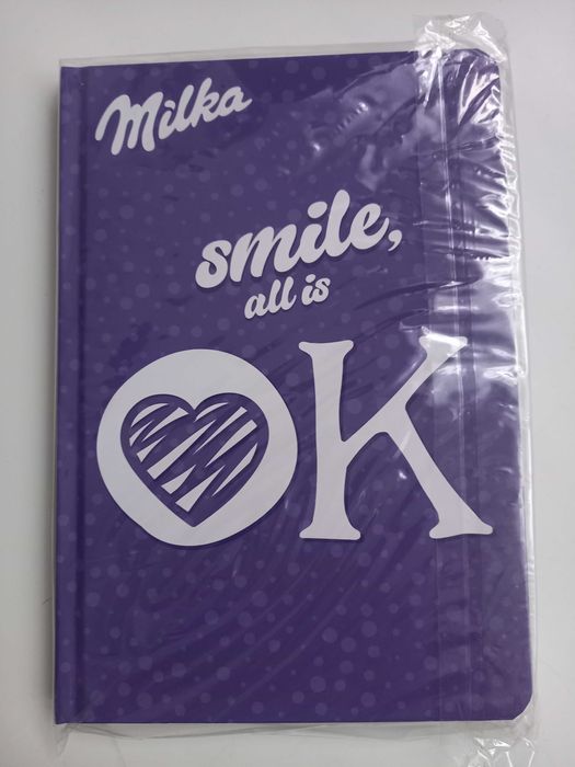 Zeszyt w linie, notatnik z gumką, nowy