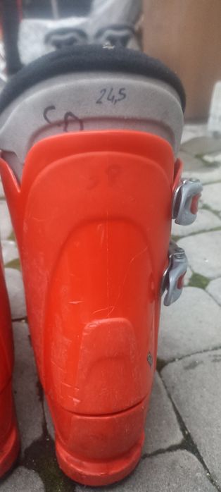 Sprzedam 3 pary nart z 2 parami butów