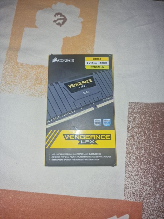 RAM 32 GB Corsair