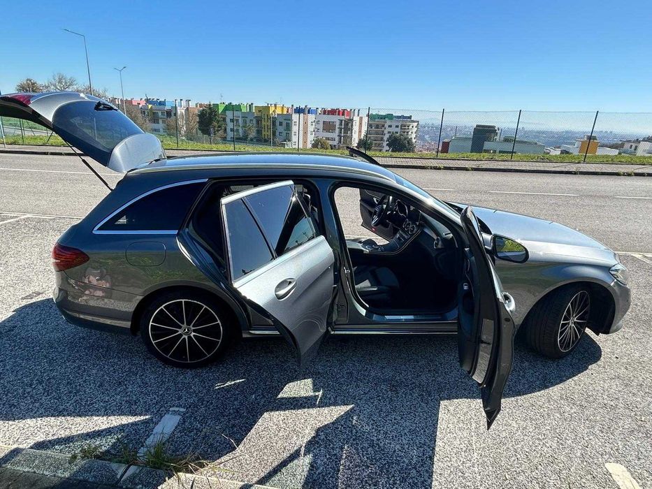 VENDE-SE mercedes
