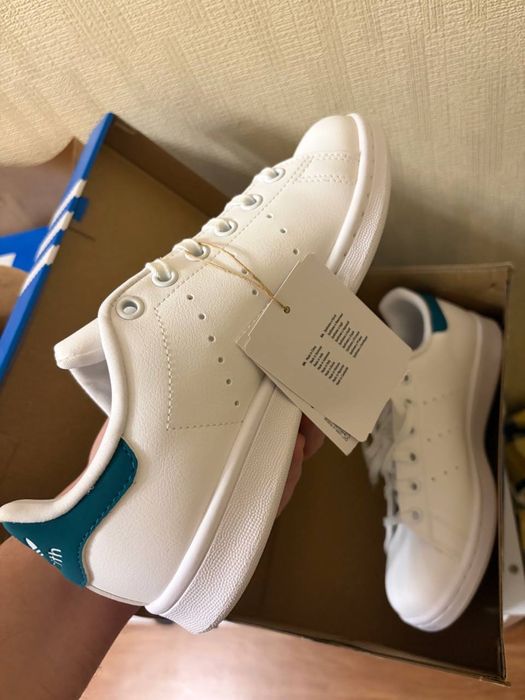 оригінальні adidas stan smith