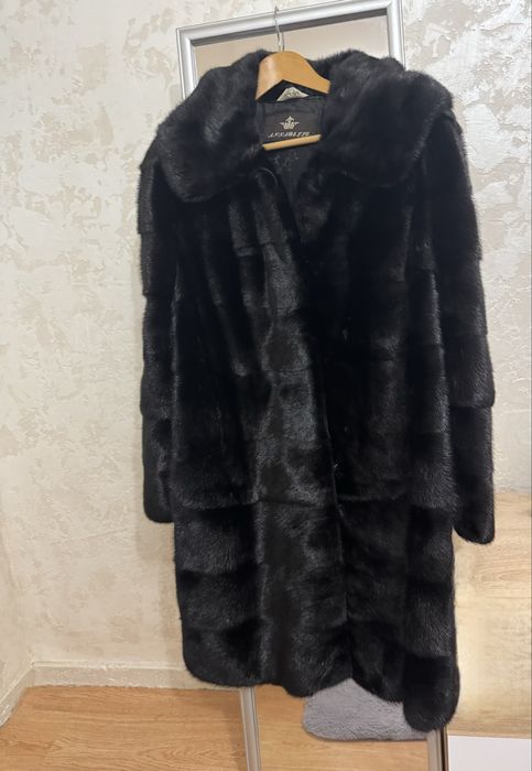 ХL  Норковая шуба с капюшоном ,черная авто леди полушубок