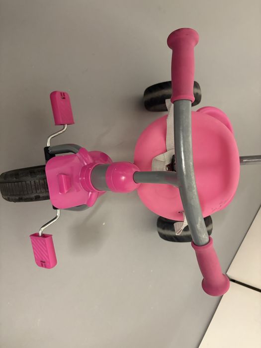 Triciclo bicicleta de criança com cinto, cesto e pega telescópica