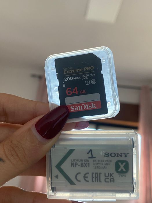 Mirrorless Sony ZV-1